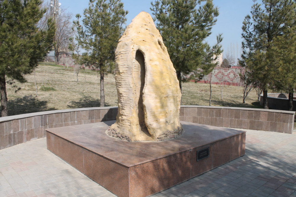 Әжелердің әжелер әжелерінің порносы Сабын кискаға жабыстырады